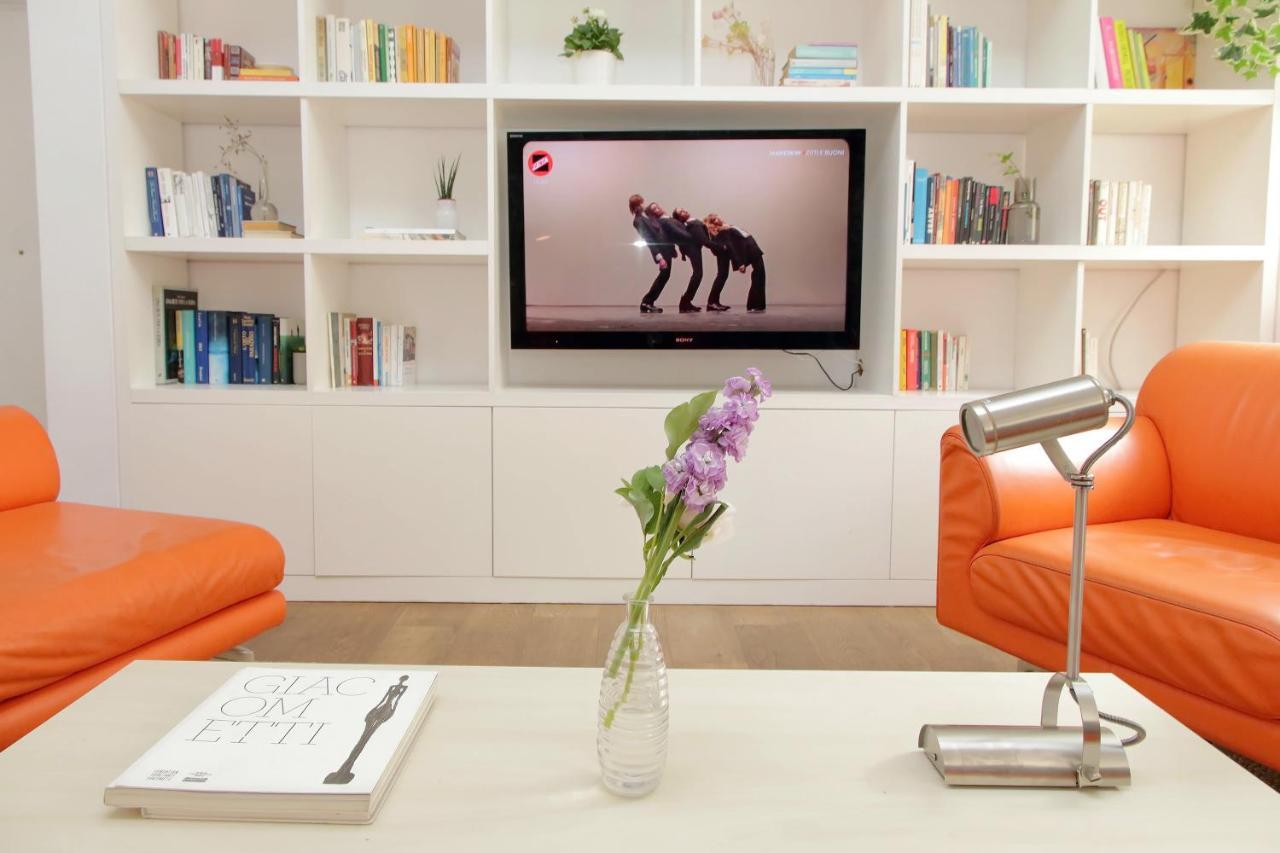 Colosseo Terrace Apartment Рим Екстер'єр фото