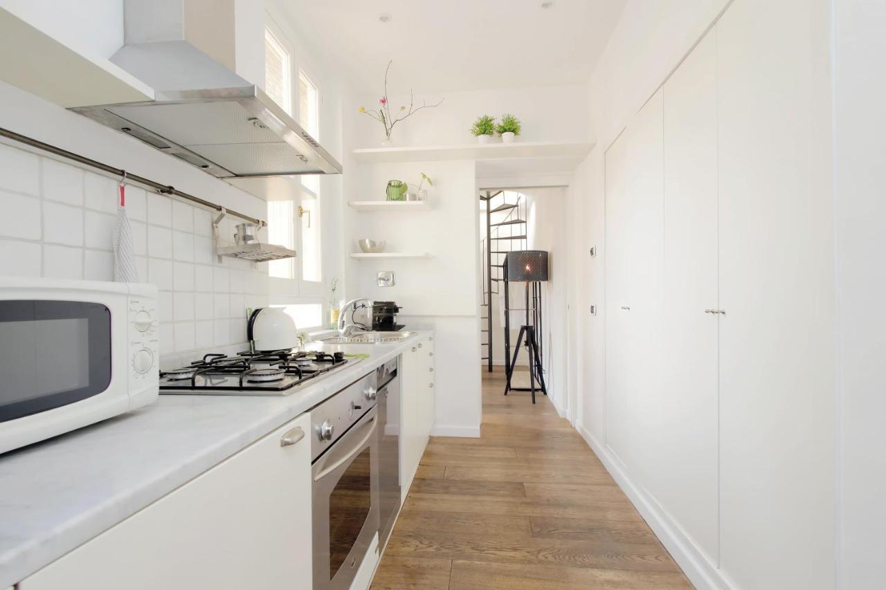 Colosseo Terrace Apartment Рим Екстер'єр фото