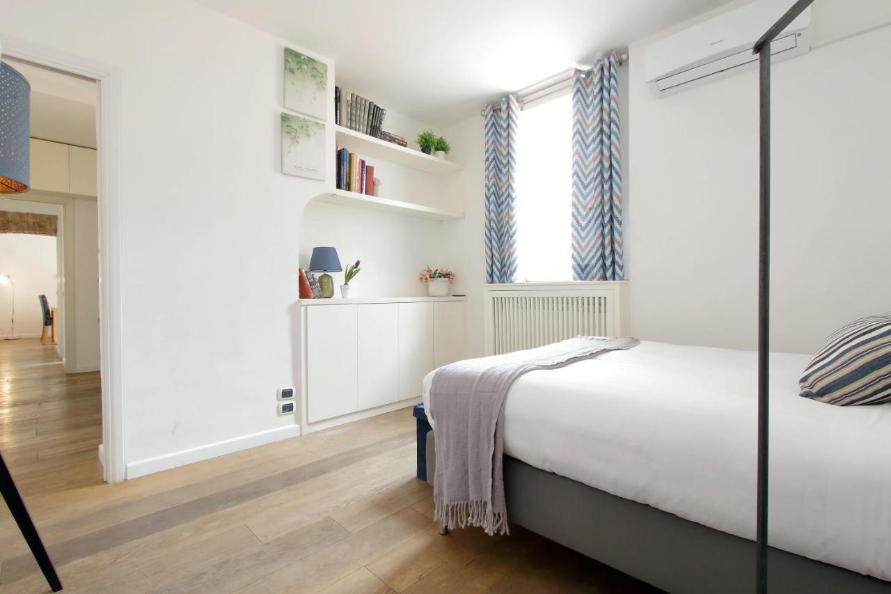 Colosseo Terrace Apartment Рим Екстер'єр фото